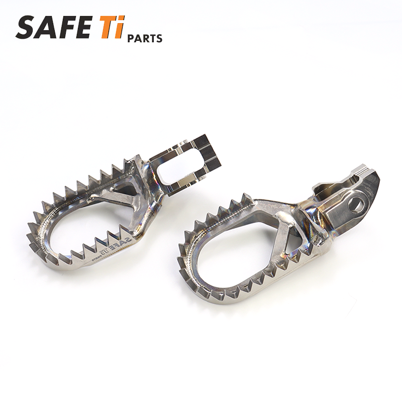 Titanium footpegs Pro for BETA(2020-2025)