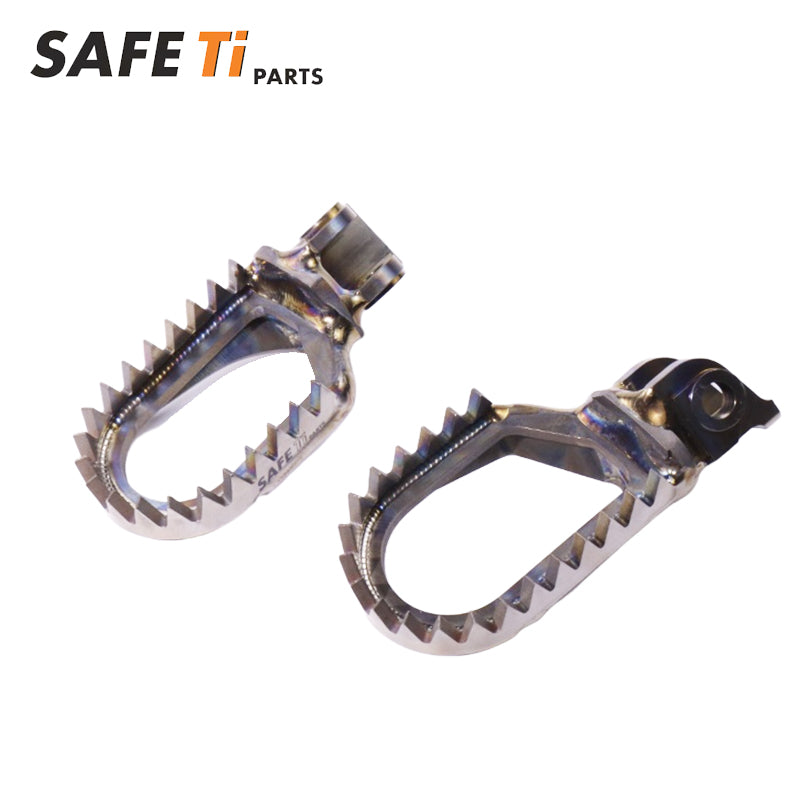 Titanium footpegs Pro for BETA(2013-2019) XTRAINER (2017-2025)