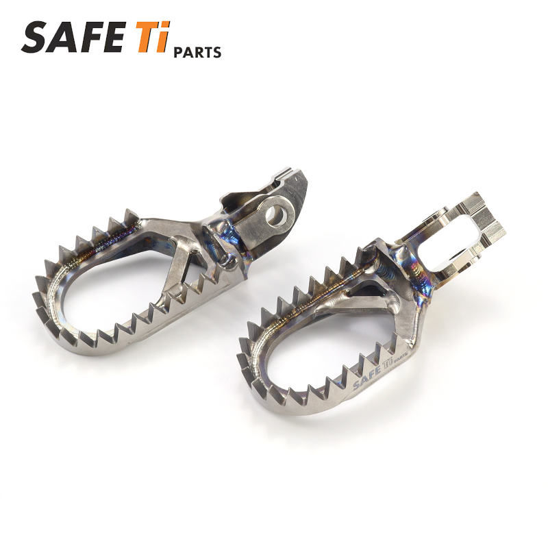 Titanium footpegs Pro for BETA(2020-2025)