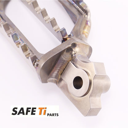 Titanium footpegs Pro for BMW