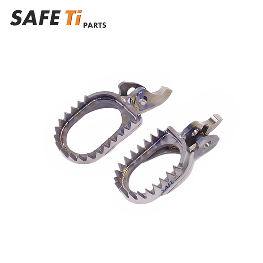 Titanium footpegs for TRIUMPH